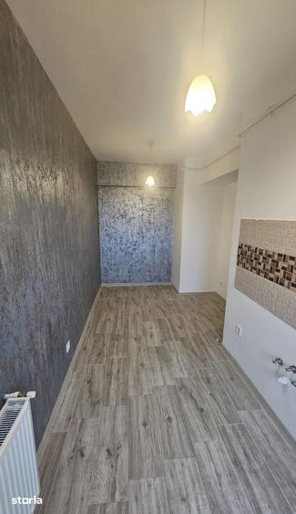 Apartament cu 2 camere decomandat în Calea București