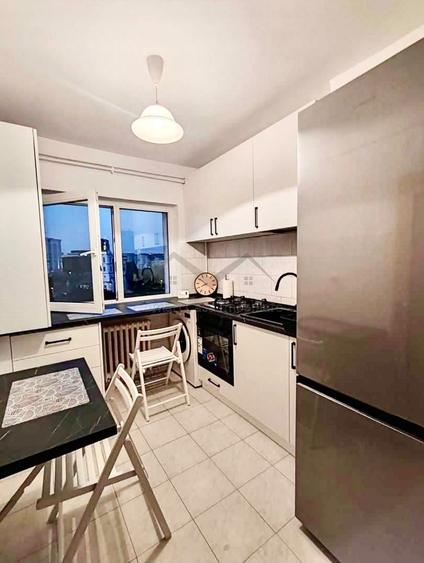 Apartament cu 2 camere decomandat, mobilat în Podu Roș