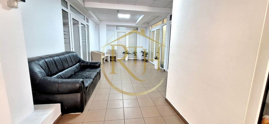 Spațiu comercial, de 22 mp, în Girocului