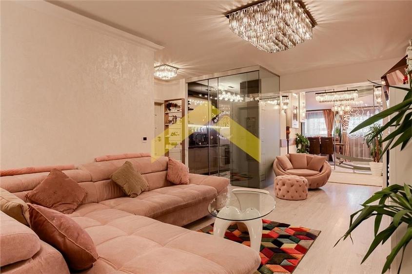 Apartament cu 3 camere decomandat, mobilat în UTA