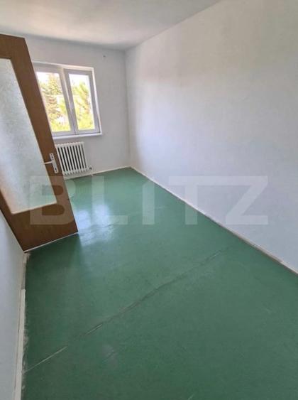 Apartament cu 3 camere de vânzare, 44 mp, în Dâmbu Pietros – Str. Măgurei - 3