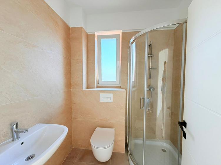 Apartament cu 2 camere decomandat în Cug