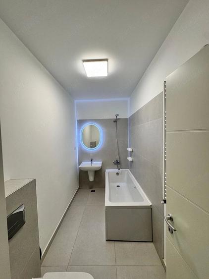 Apartament cu 2 camere semidecomandat în Moara de Vânt