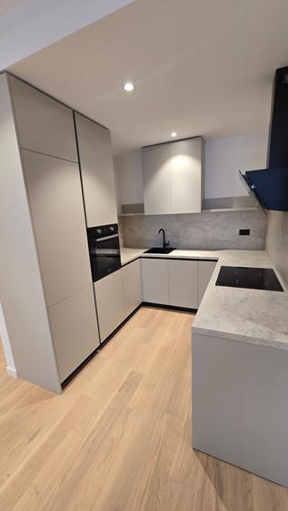 Apartament cu 3 camere decomandat în Herăstrău