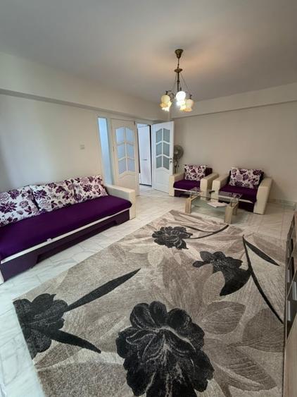 Apartament cu 2 camere decomandat, mobilat în Capitol