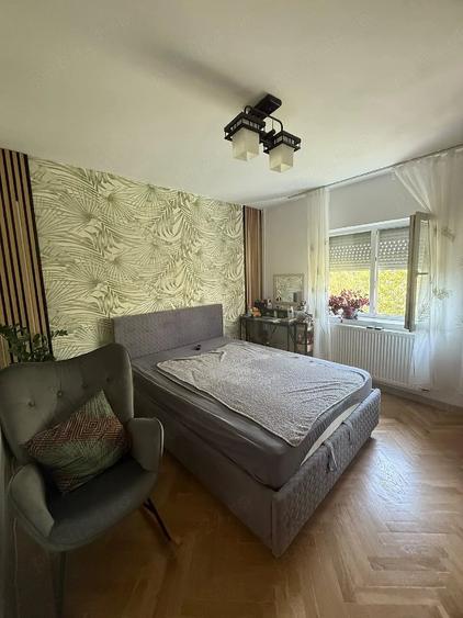 Apartament cu 3 camere decomandat în Rogerius