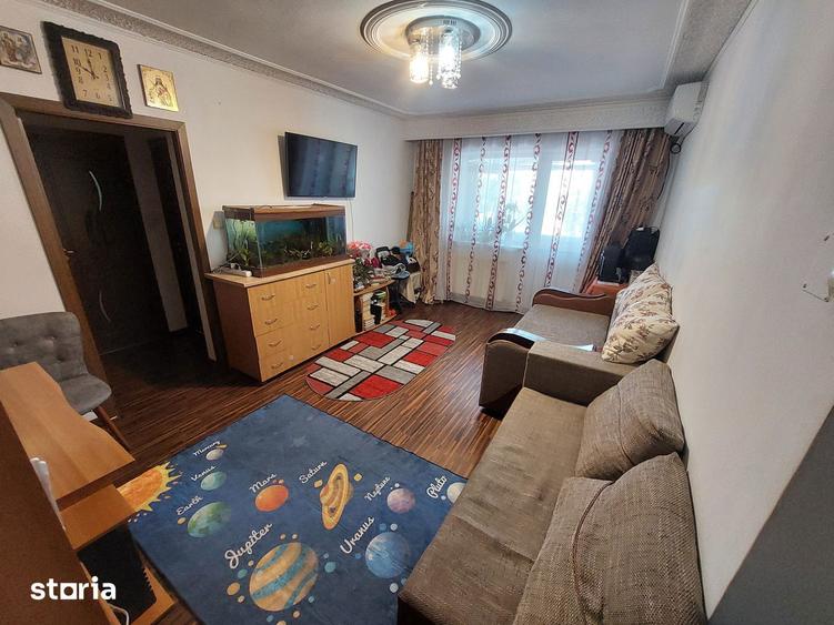 Apartament cu 4 camere în Sud
