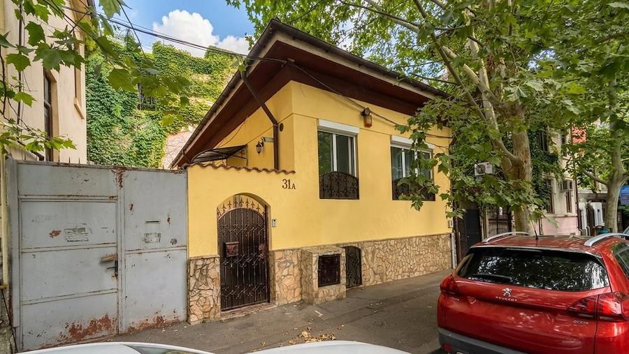 Casă cu 3 camere cu Canalizare în Pache Protopopescu