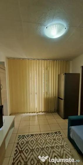 Inchiriez apartament in regim hotelier zona Satul de Vacanta - 9