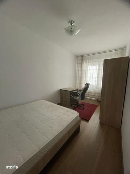 Apartament cu 3 camere decomandat în Gării