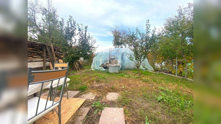 Apartament cu 3 camere semidecomandat, mobilat în Dâmbul Rotund