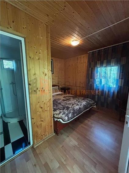 Casă individuală cu 6 camere cu Teren 1000 Mp în Cozieni