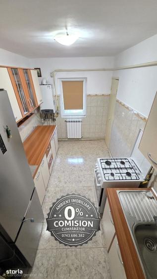 Apartament cu 2 camere semidecomandat, mobilat în Central