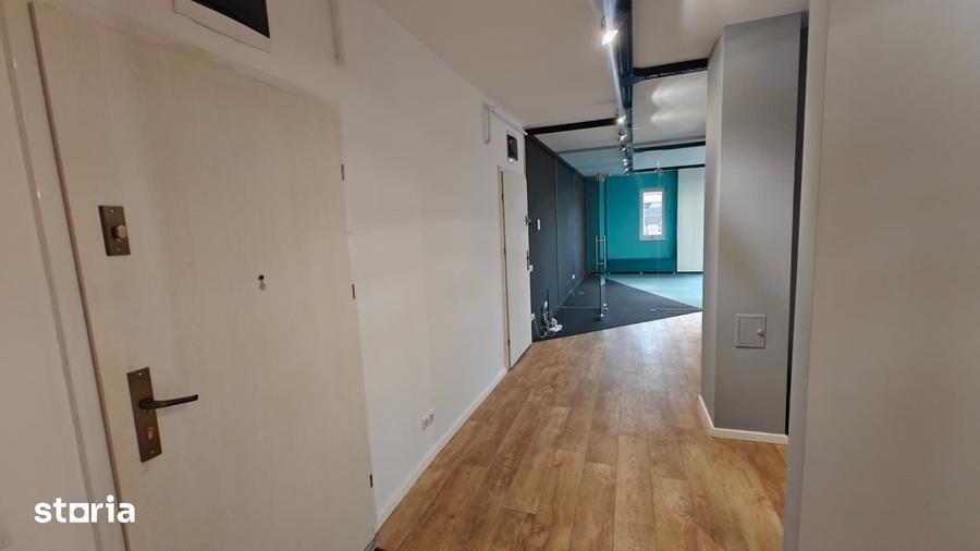 Spațiu comercial, de 220 mp, în Europa