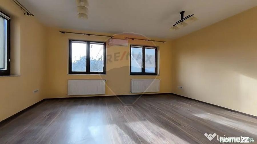 Casă cu 3 camere cu Teren 600 Mp în Mărăști