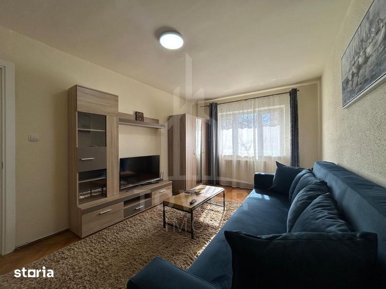 Apartament cu 3 camere, mobilat în Calea Dumbrăvii