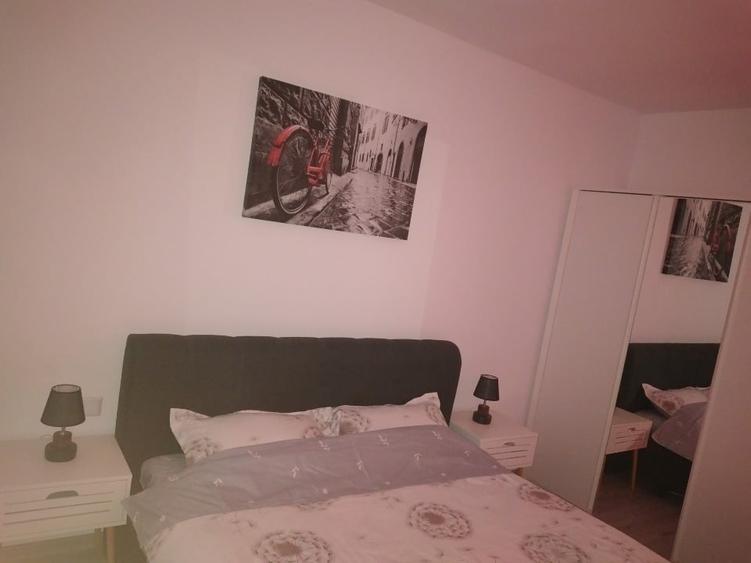 Apartament cu 2 camere decomandat, mobilat în Tătărași