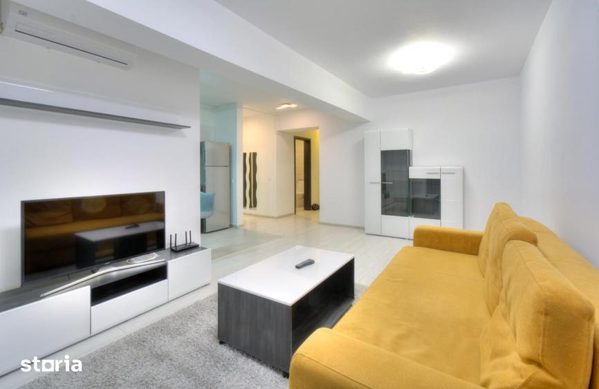 Apartament cu 3 camere semidecomandat în Drumul Taberei