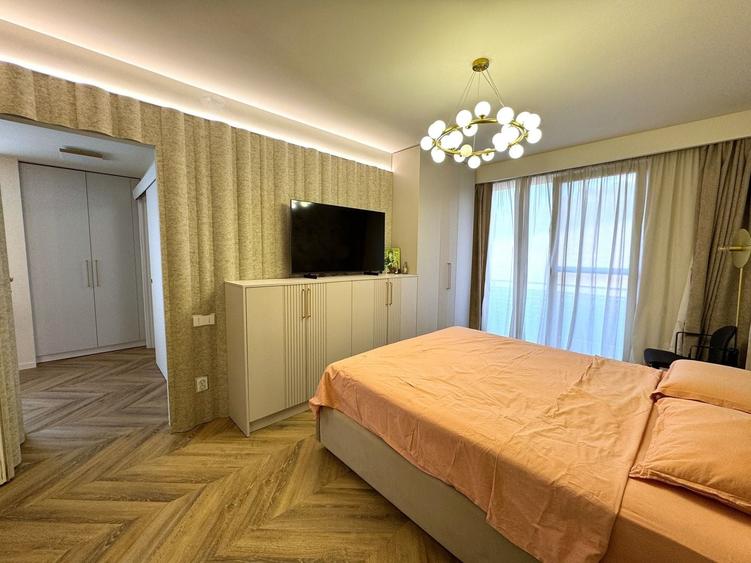 Duplex cu 5 camere cu Canalizare în Florești