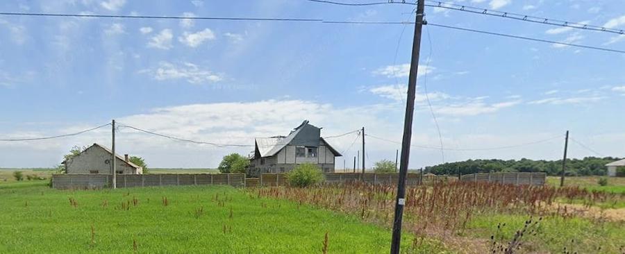 Teren de 4415 mp, în Drăcșani