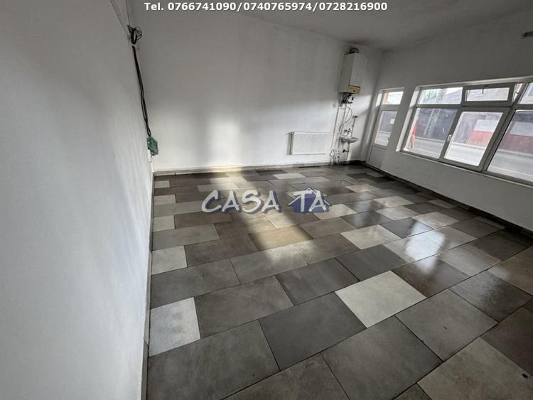 Spațiu comercial, de 216 mp, în Nord
