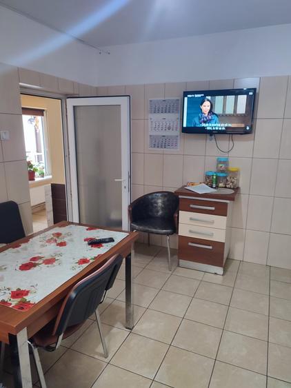 Casă cu 2 camere cu Teren 200 Mp în Palas