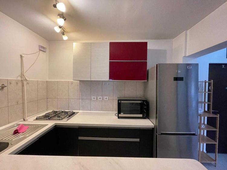 Apartament cu 2 camere decomandat în Eremia