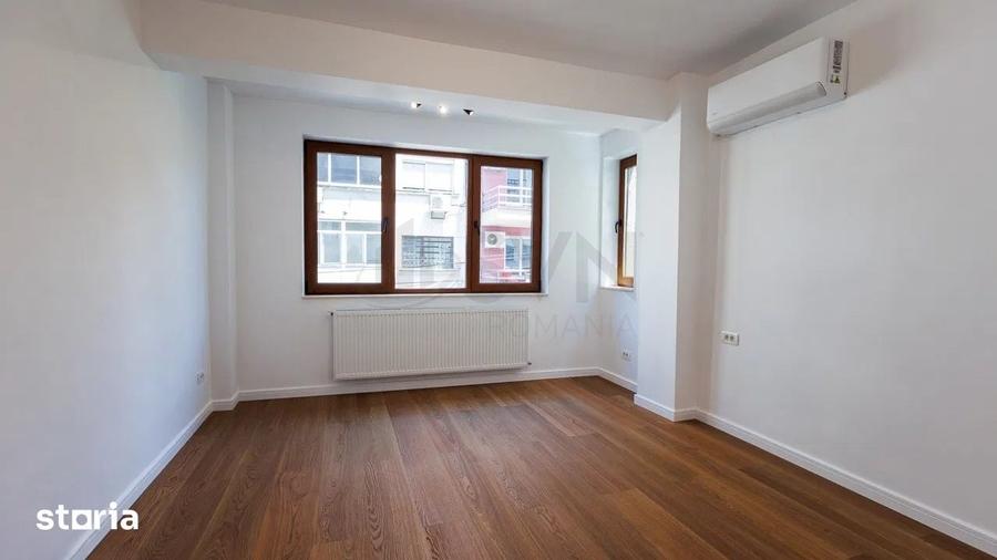 Apartament cu 3 camere în Primăverii