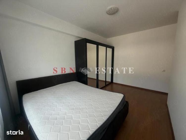 Apartament cu 3 camere decomandat în Băneasa