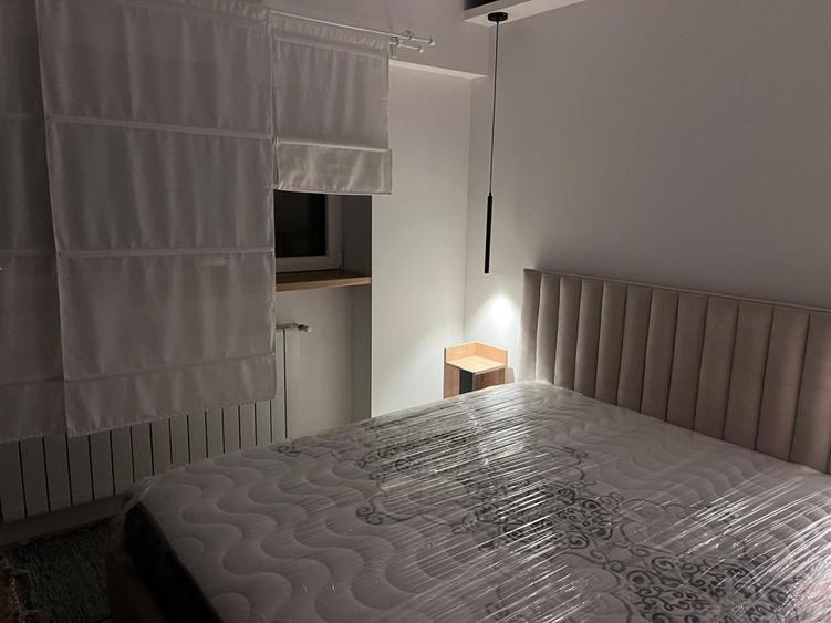 Apartament cu 2 camere decomandat, mobilat în Banu Manta