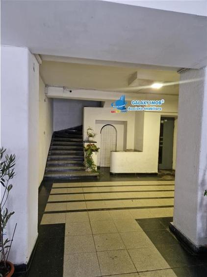 Apartament cu 2 camere semidecomandat în Calea Victoriei