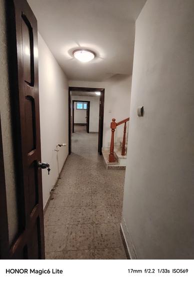 Duplex cu 8 camere cu Teren 500 Mp în Copou