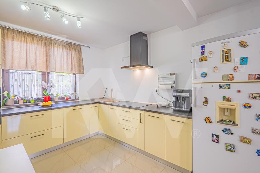 Duplex cu 4 camere cu Canalizare în Gușterița