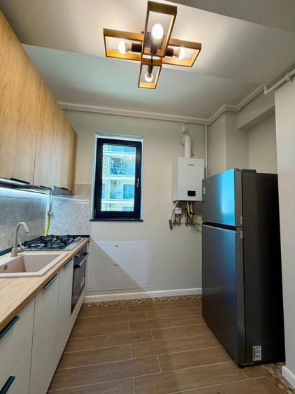 Apartament cu 2 camere decomandat în Universitate