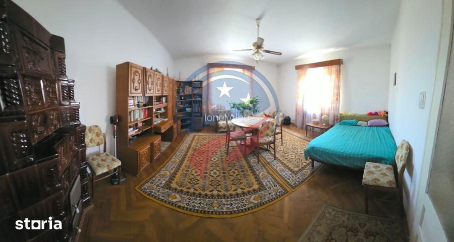 Casa tip duplex de vanzare 217 mp, teren 897 mp, zona centrala Ludu?