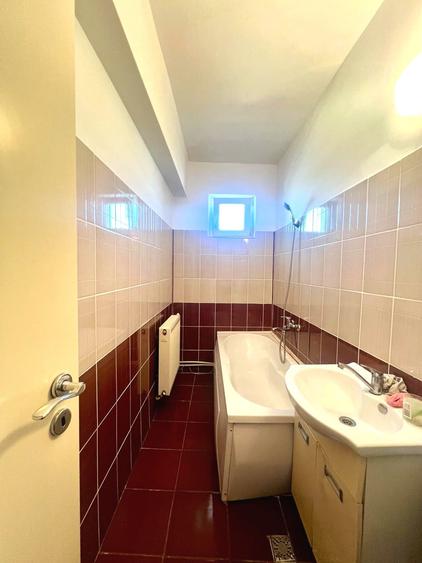 Apartament cu 2 camere decomandat în Porolissum