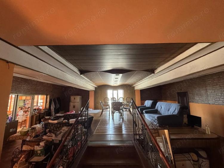 Casă cu 6 camere cu Teren 1768 Mp în Becicherecu Mic
