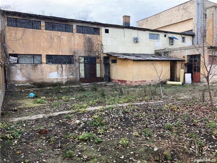 Spațiu comercial, de 636 mp, în Central