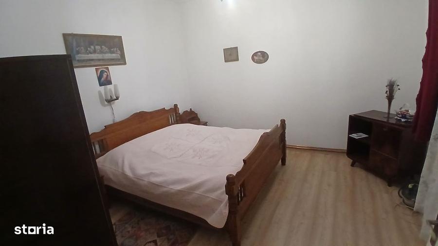 Apartament cu 4 camere în Central