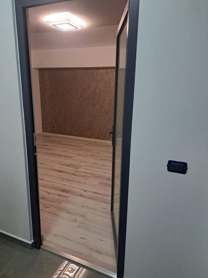 Apartament cu 2 camere decomandat în Cazasu