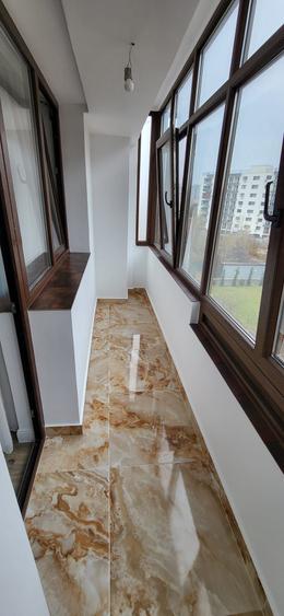 Apartament cu 2 camere decomandat în Runcu
