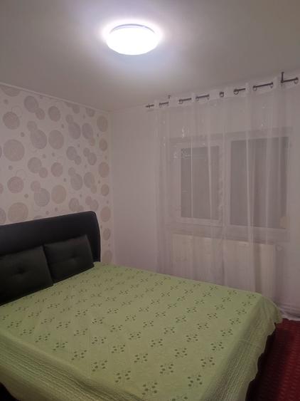 Apartament cu 2 camere decomandat în Băceni
