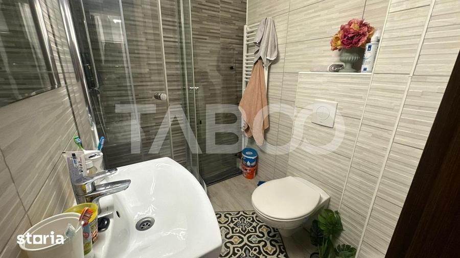 Apartament 4 camere decomandat 2 bai pivnita zona Strand Sibiu - 8
