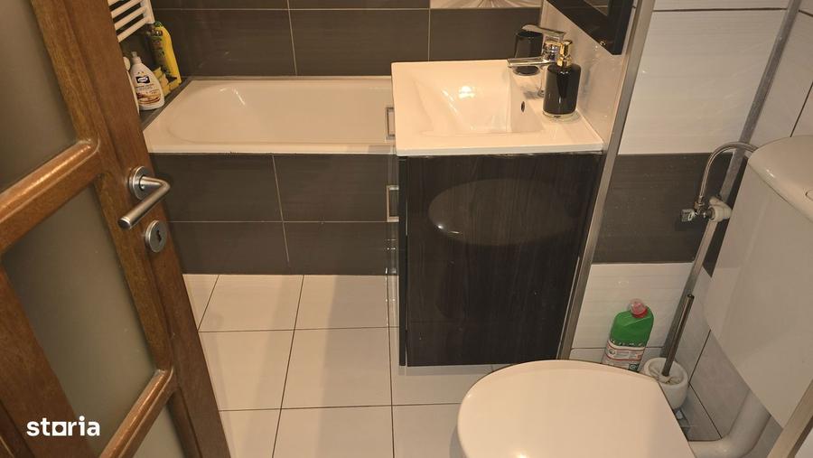 Inchiriez apartament 2 camere decomandat, Deva, Mihai Viteazu, etaj 2, - 3