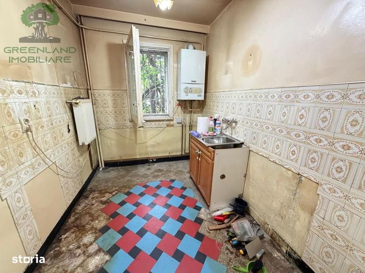 Apartament cu 2 camere în Podu Roș