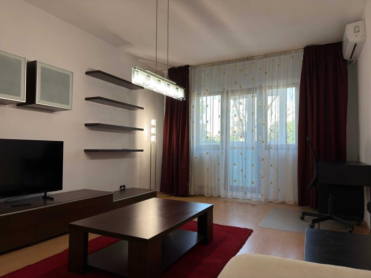 Apartament cu 2 camere decomandat în Tineretului