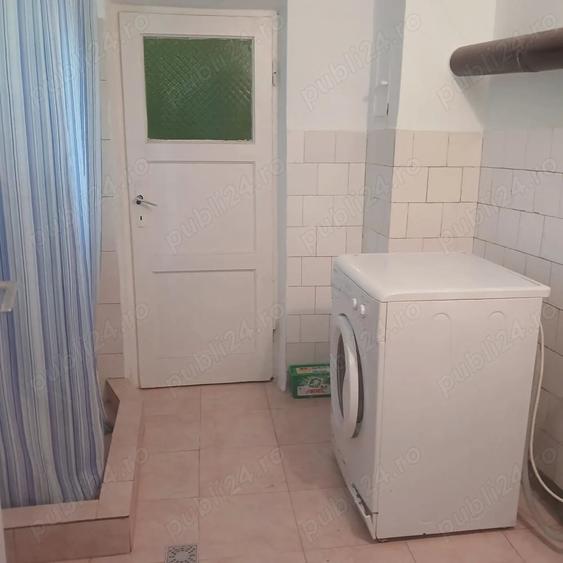 Casă cu 3 camere în Unirea