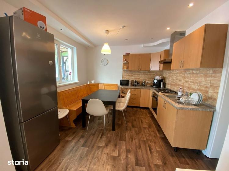 Casă cu 3 camere cu Teren 360 Mp în Central
