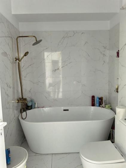 Apartament cu 2 camere semidecomandat în Între Lacuri