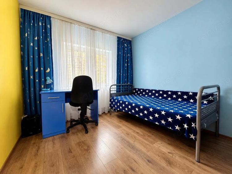 Apartament cu 4 camere decomandat, mobilat în Lipovei